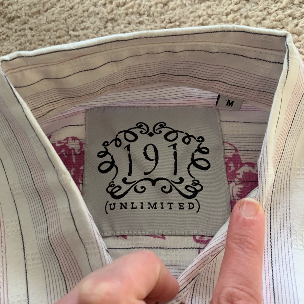 191 Unlimited Pink And White Shirt Size:M. - Picture 2 of 5